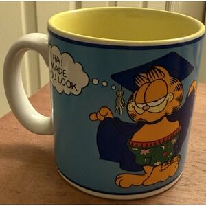 VTG Garfield Graduation Coffee/Tea Mug 1978 I Finally Did It!" Ha! Made You Look